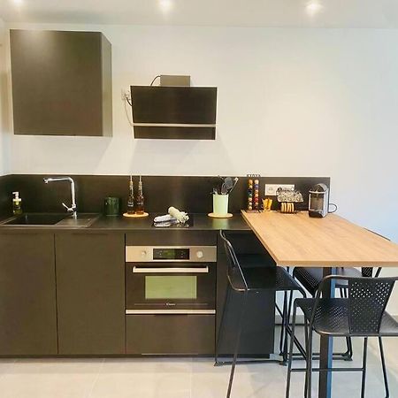 "Royal" Magnifique Appartement Avec Vue Sur Le Cadre Royal 塞特港 外观 照片
